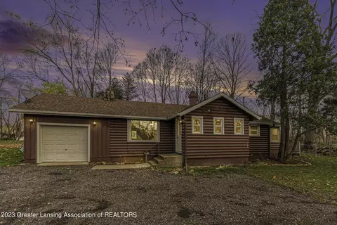 666 N Sheldon St, Charlotte, MI 48813