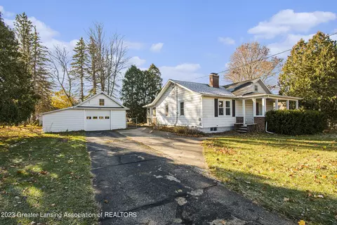 4217 Bond Ave, Holt, MI 48842
