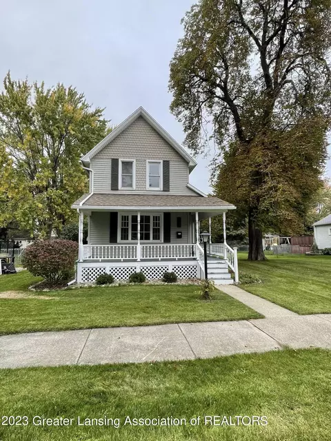 110 W Lewis St, Saint Johns, MI 48879