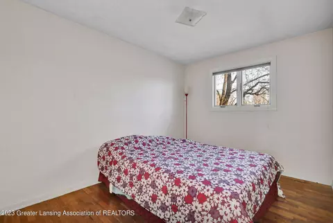 1389 Mayfield Dr, Lansing, MI 48906 photo 19