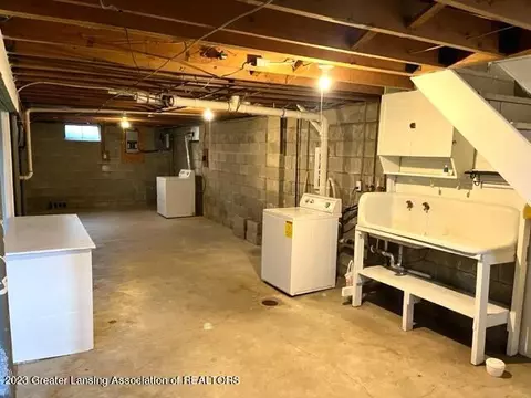 405 E Gibbs St, Saint Johns, MI 48879 photo 19