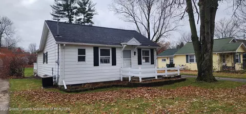 521 Hylewood Ave, Lansing, MI 48906