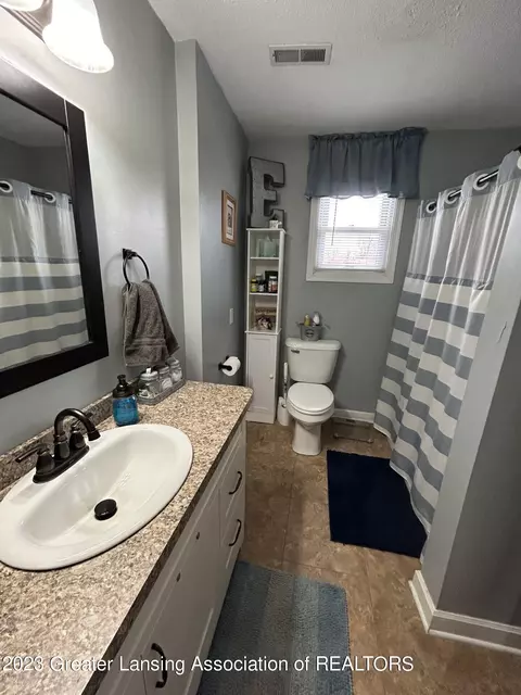 14076 Turner Rd, Dewitt, MI 48820 photo 19