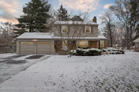 5210 Greenfield Pkwy, East Lansing, MI 48823