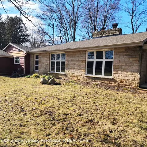 3160 Horton Rd, Jackson, MI 49203
