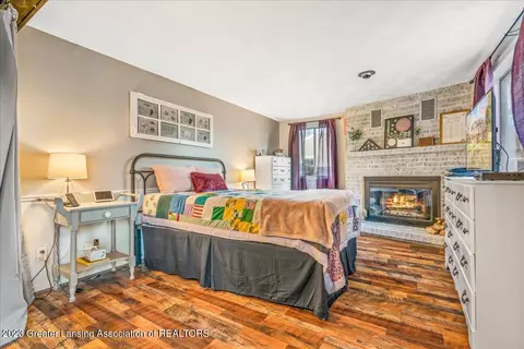701 E Baldwin St, Saint Johns, MI 48879 photo 13