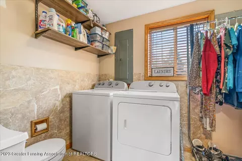 701 E Baldwin St, Saint Johns, MI 48879 photo 20