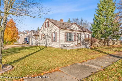 701 E Baldwin St, Saint Johns, MI 48879 photo 3