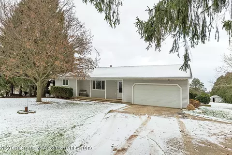 10855 S Lowell Rd, Dewitt, MI 48820 photo 3