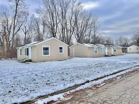5400 S Waverly Rd, Lansing, MI 48911