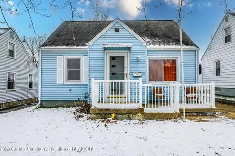 634 Hunter Blvd, Lansing, MI 48910