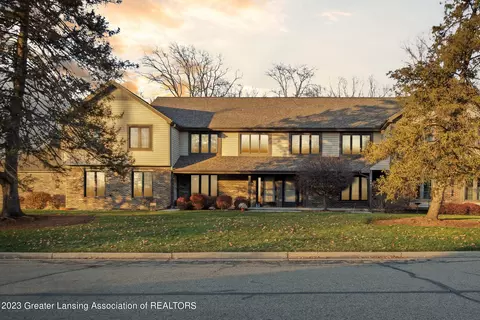 1454 Lakeside Dr, East Lansing, MI 48823