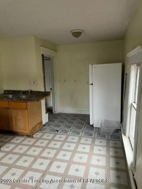 118 W Csar E Chvez Ave, Lansing, MI 48906 photo 15