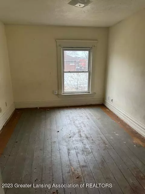118 W Csar E Chvez Ave, Lansing, MI 48906 photo 18