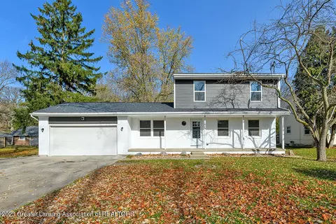 1804 Hillcrest St, Lansing, MI 48910