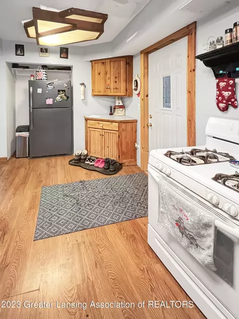 4308 1st St, Mcbride, MI 48852 photo 15