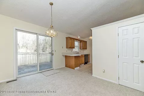 1191 E State Rd, Lansing, MI 48906 photo 11
