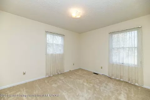 1191 E State Rd, Lansing, MI 48906 photo 19