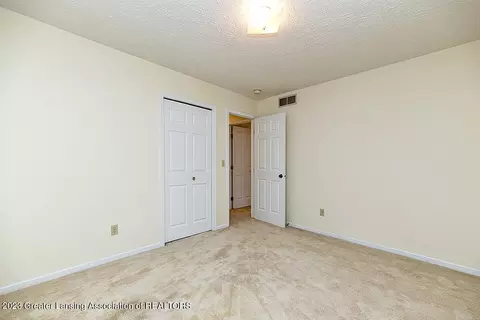 1191 E State Rd, Lansing, MI 48906 photo 21