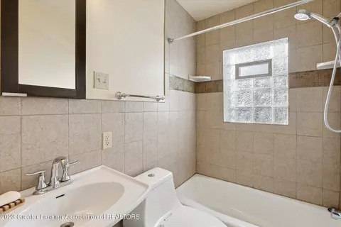 710 Pacific Ave, Lansing, MI 48910 photo 19