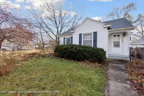 710 Pacific Ave, Lansing, MI 48910 photo 4