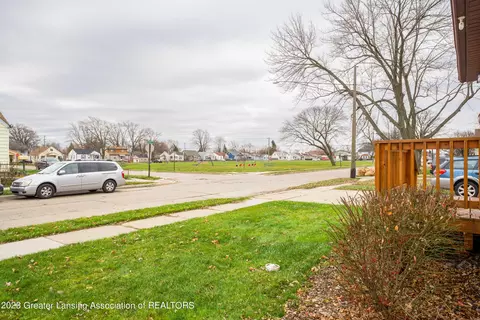 23347 Easterling Ave, Hazel Park, MI 48030 photo 12