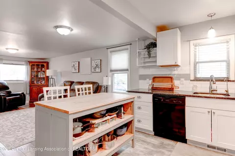 23347 Easterling Ave, Hazel Park, MI 48030 photo 19