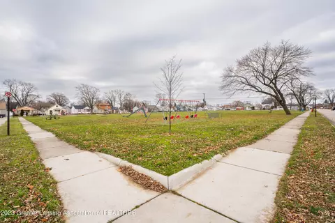 23347 Easterling Ave, Hazel Park, MI 48030 photo 11