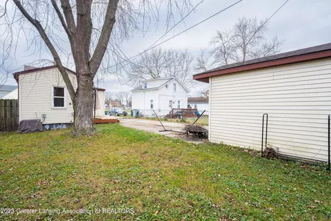 23347 Easterling Ave, Hazel Park, MI 48030 photo 10