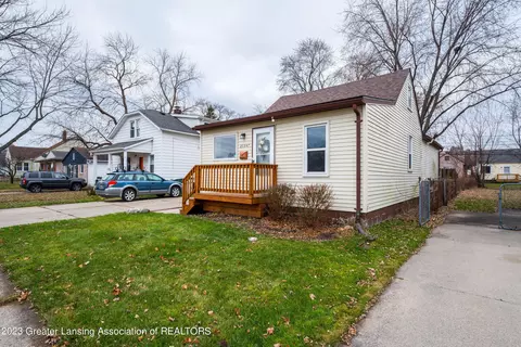 23347 Easterling Ave, Hazel Park, MI 48030 photo 3