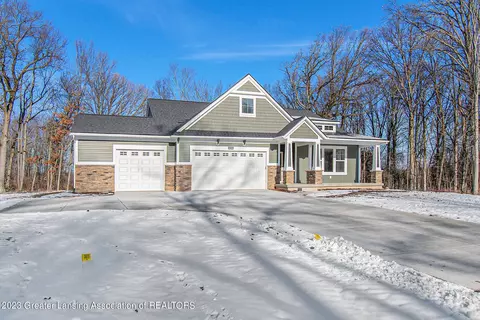 16590 Tormiston Rd, Haslett, MI 48840