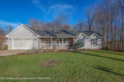 1454 Nicholas Ln, Charlotte, MI 48813