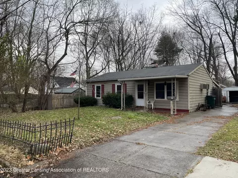 1728 Roselawn Ave, Lansing, MI 48915