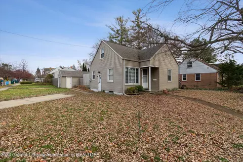 2003 Marion Ave, Lansing, MI 48910