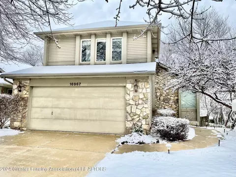 16967 Cedarbrook Dr, Haslett, MI 48840 photo 2