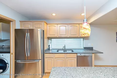 16967 Cedarbrook Dr, Haslett, MI 48840 photo 15