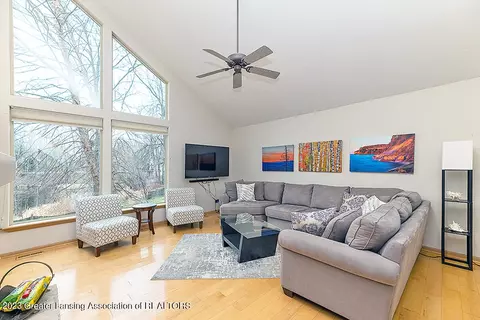 16967 Cedarbrook Dr, Haslett, MI 48840 photo 8