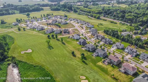 2786 Carnoustie Dr, Okemos, MI 48864