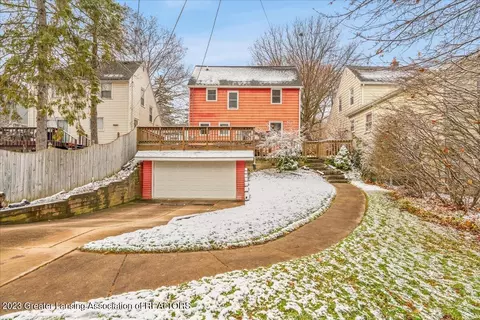 1421 Corbett St, Lansing, MI 48910