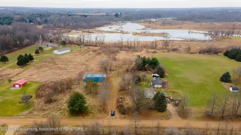10418 Babcock Rd, Bath, MI 48808 photo 56