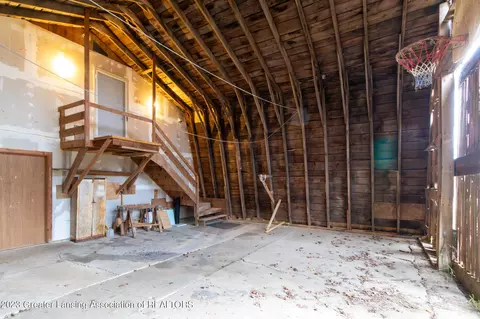10418 Babcock Rd, Bath, MI 48808 photo 18