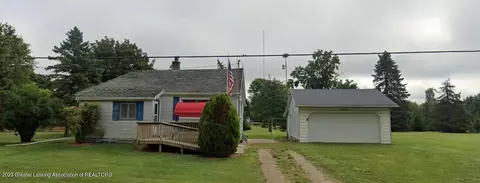 3039 S County Farm Rd, Saint Johns, MI 48879