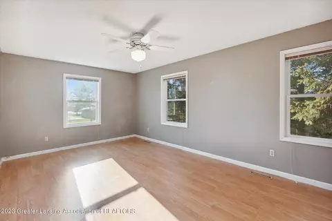 1933 Maple Shade Dr, Williamston, MI 48895 photo 23