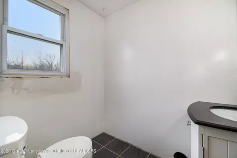 14904 Turner Rd, Dewitt, MI 48820 photo 11
