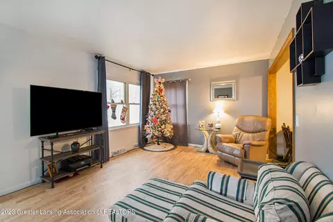 14904 Turner Rd, Dewitt, MI 48820 photo 5
