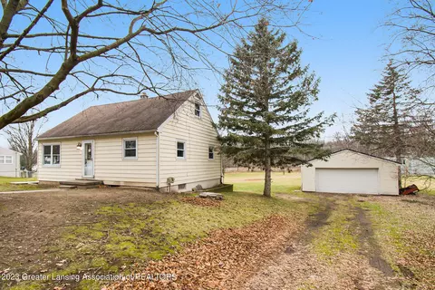 14904 Turner Rd, Dewitt, MI 48820 photo 2