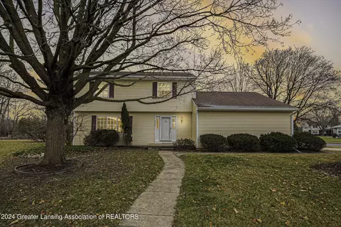 2756 Still Valley Ct, East Lansing, MI 48823