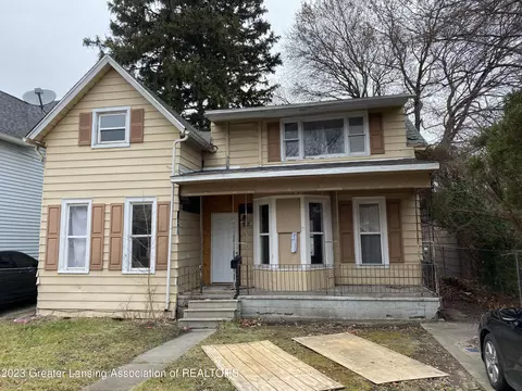 1210 Hancock St, Saginaw, MI 48602