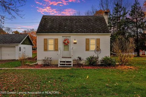 9393 W Grand River Ave, Grand Ledge, MI 48837