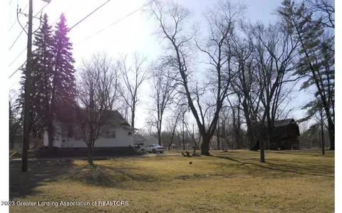 7216 E Saginaw Hwy, Grand Ledge, MI 48837